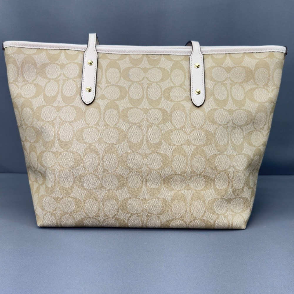 Coach City Tote Signature Canvas Light Khaki Chalk Gold Hardware - Picture 4 of 15